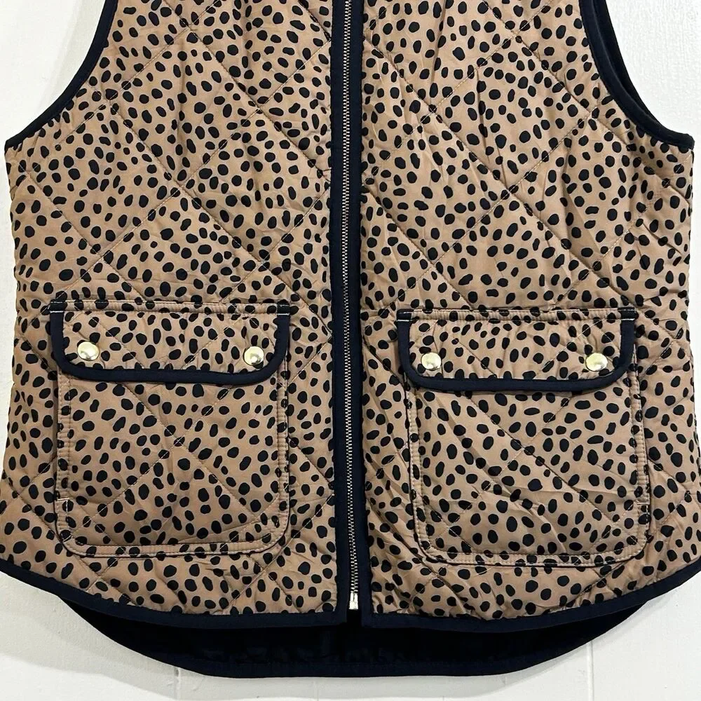 J. Crew Women's Animal Print Quilted Puffer Vest Size M Snap Pockets Zip Clouser
